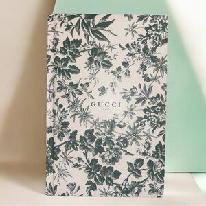 Gucci Beauty Botanical Notebook